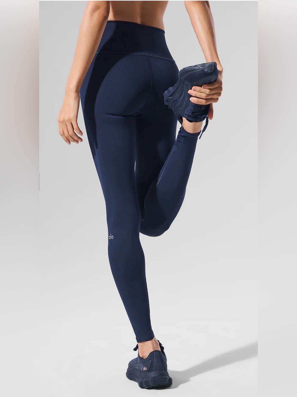 Alo High Waist 7/8 Air Lift Leggings - Navy - Picture 2 of 10